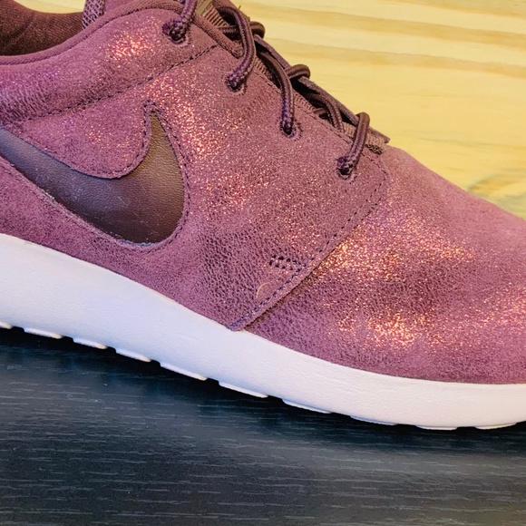 New Nike Roshe One Premium Deep Purple Glitter - Picture 4 of 8